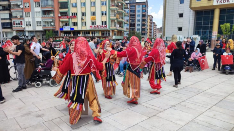 Bir günlüğüne asker olacak özel bireylere ‘asker eğlencesi’ yapıldı   