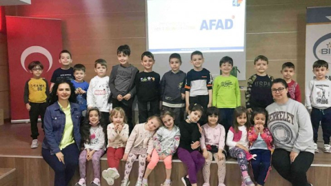 Karacabey’de öğrencilere afet farkındalık eğitimi verildi