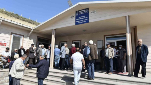 9 bin 640 çiftçiye 9,5 milyon sebze fidesi dağıtıldı