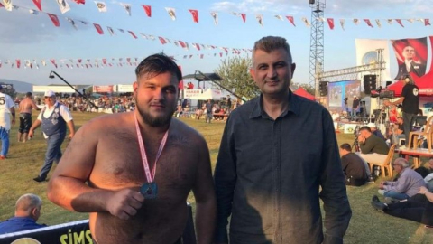 Yunus Emre Akman, Kırkpınar'da dereceye girdi