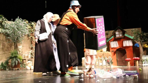 Anneleriyle birlikte sahneye çıktılar, hem bilinçlendiler hem de eğlendiler