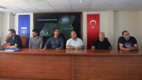 Yeni emniyet binasına yaya üst geçidi ve durak cebi