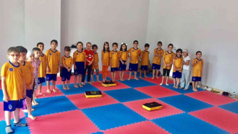 Darıca Yaz Spor Okulları'nda eğitimler devam ediyor