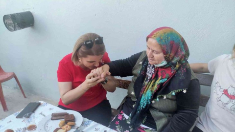 Başkan Hürriyet, şehit ailesi ile bir araya geldi