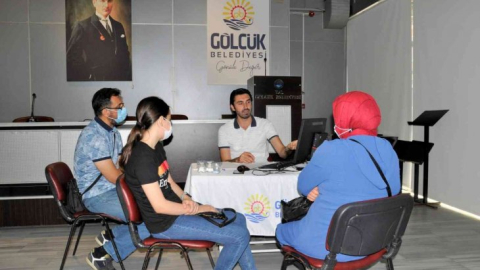 Gölcük'te Tercih Danışmanlık Merkezi hizmete başladı