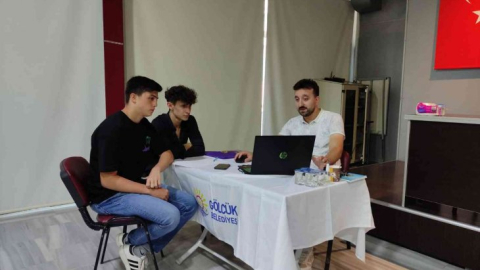 Üniversite tercih merkezine öğrencilerden yoğun ilgi