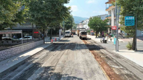 Başiskele'de asfalt seferberliği