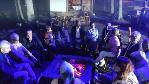 Huzurevi sakinleri Eriklitepe'de kamp heyecanı yaşadı
