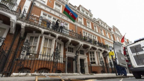 Azerbaycan'ın Londra Büyükelçiliğine saldırı