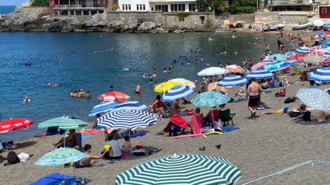 Burası ne Antalya ne de Bodrum: 45 günde 100 bin kişi denize akın etti