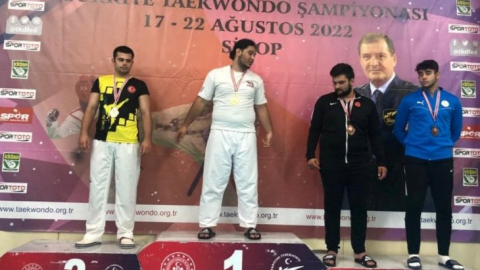 Gölcük Belediyespor başarılara doymuyor