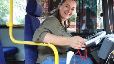 Yollar Kocaeli'nin ilk kadın otobüs şoförüne emanet