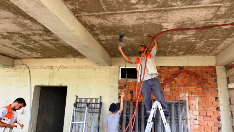 Kartepe Kent Meydanı Cami'nde aynı anda 3 bin 235 kişi ibadet edebilecek