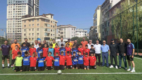 Kartal Belediyesi’nden efsane isim Metin Oktay’a vefa turnuvası