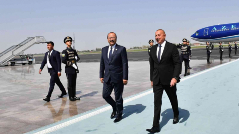 Aliyev,  Özbekistan’da