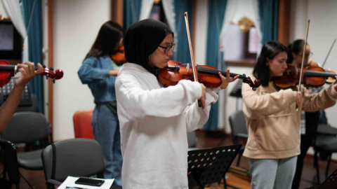Darıca Belediyesi geleceğin sanatçılarını yetiştiriyor