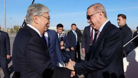 Cumhurbaşkanı Erdoğan'a Kazakistan’da resmi tören