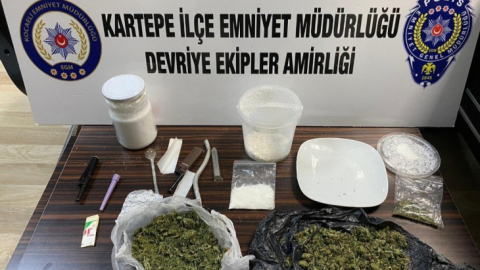 Durdurulan araçtan 65 gram esrar ile 907 gram metamfetamin çıktı