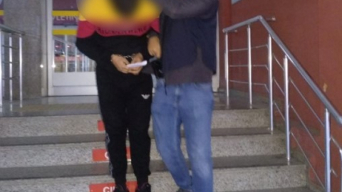 Kocaeli'de durdurulan araçta 9 düzensiz göçmen yakalandı