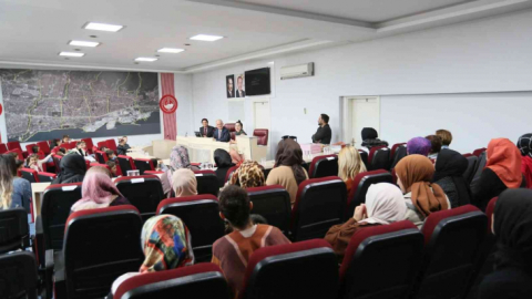 Başkan Aygün, çevre çalışmaları konusunda çocukları bilgilendirdi