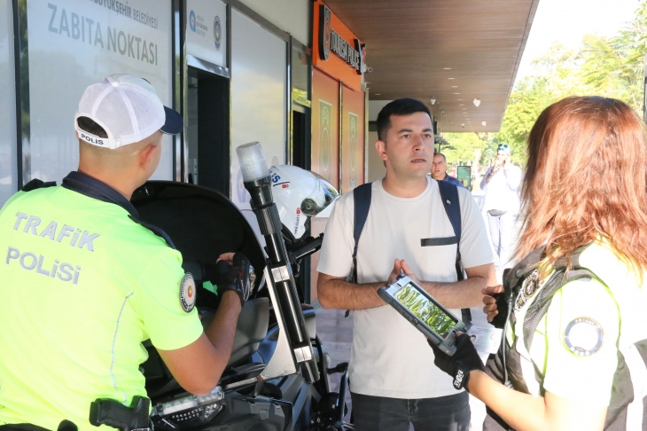 Pes dedirten scooter yolculuğu