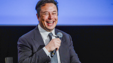 Elon Musk kullanıcılardan alacağı ücreti açıkladı !