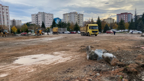 Yahyakaptan Pazar Alanı yenileme çalışmaları başladı