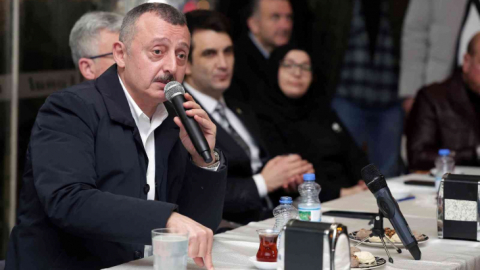 Başkan Büyükakın: 'Bir kez daha yenileceksiniz'