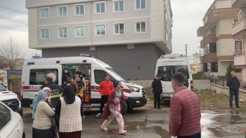 Mutfakta yangın çıktı, 11 kişi hastanelik oldu