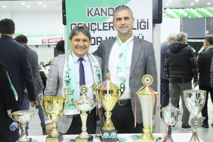 Kandıra Gençlerbirliği Süper Amatör Lig'e yükseldi