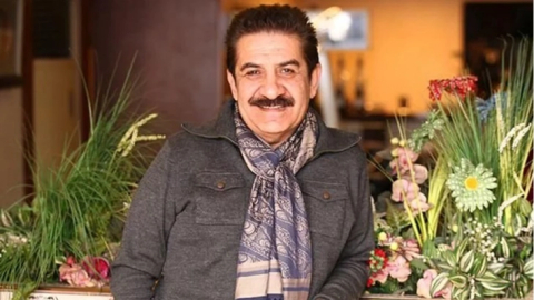 Türk halk müziği sanatçısı Burhan Çaçan hayatını kaybetti !