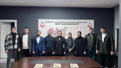 Alperen Ocakları İzmit İlçe Başkanı Fuat Çelik yeni yönetimini açıkladı