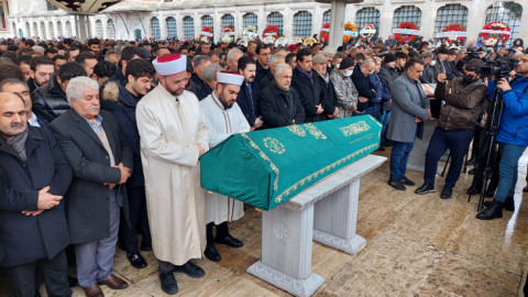Usta Sanatçı Burhan Çaçan son yolculuğuna uğurlandı !
