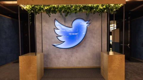Twitter, ofisindeki eşyaları açık artırmayla satıyor