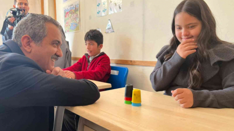 Milli Eğitim Bakanı Mahmut Özer, KKTC Cumhurbaşkanı Tatar ile görüştü