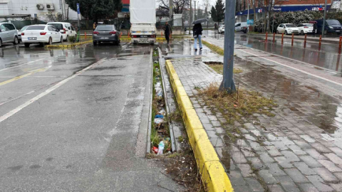 Otoparkta mazgallar çalındı ! Vatandaş isyan etti !