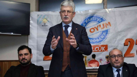 Başkan Ellibeş'ten gençlere: 'Sizi kuşaklarla bölmüyoruz, eserlerle bütünleştiriyoruz'
