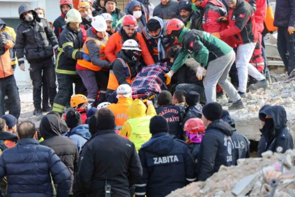 Ülkemizi sarsan deprem felaketi