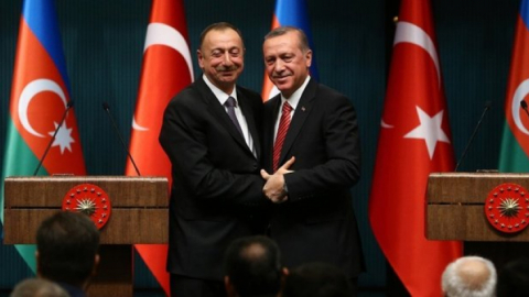 Azerbaycan'dan Türkiye’ye 236 milyon 667 bin TL maddi yardım