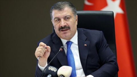 Bakan Koca deprem bölgesinde açıklamalarda bulundu