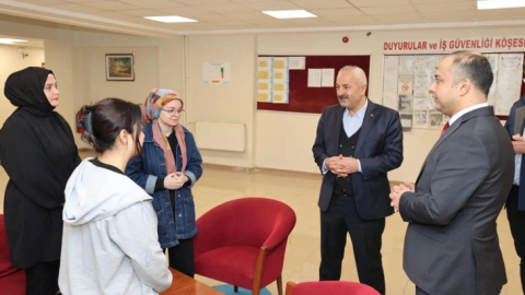 Başkan Büyükgöz, Gebze'de misafir edilen depremzedeleri ziyaret etti