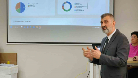 Başkan Sezer, depremzedeler için yapılan çalışmaları anlattı