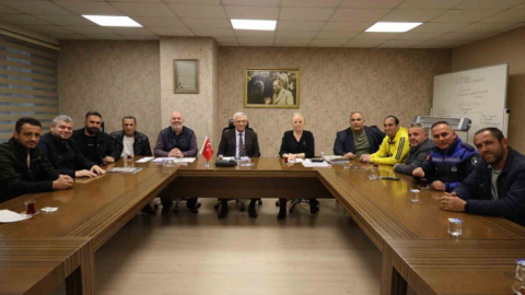 İzmit Belediyesi'nde en düşük işçi maaşı 16 bin 800 lira oldu