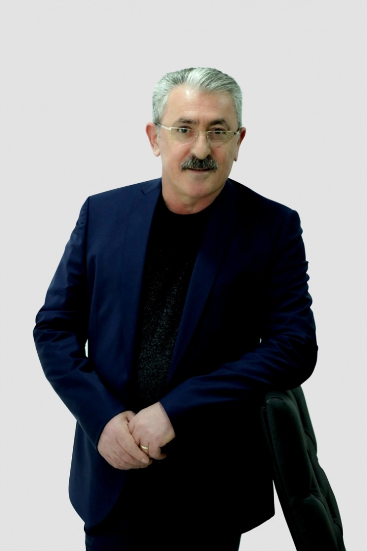 Tekin Uygur, aday adayı oldu