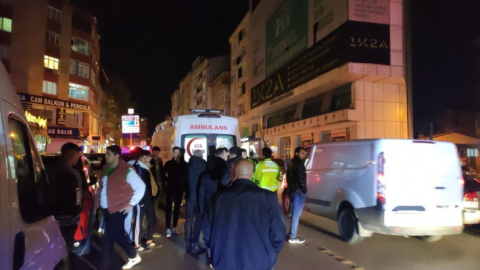 Kocaeli'de otomobilin çarptığı yaya yaralandı