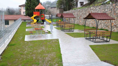 Başiskele'nin yeni parkları göz dolduruyor
