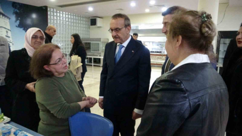 Vali Yavuz: 'Kocaeli'ye 40 bine yakın depremzedemiz geldi'
