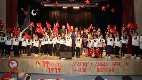 Barış Manço şarkıları Körfez'de hayat buldu