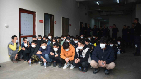 Kocaeli'de 137 Afgan uyruklu göçmen sınır dışı ediliyor