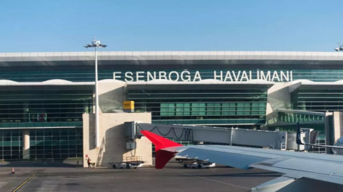 Esenboğa Havalimanı’nda uçakta bomba ihbarı ekipleri alarma geçirdi